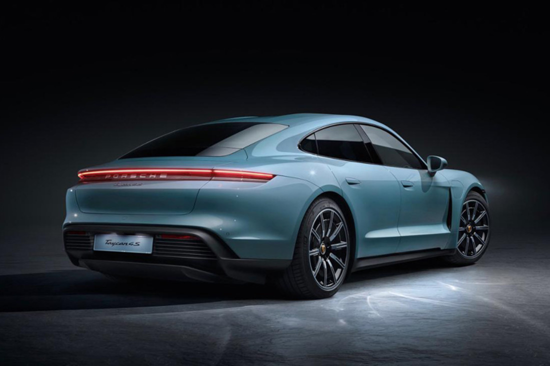 porsche-taycan-4s (5).jpeg