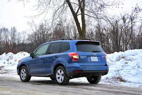 Editorial 2015 subaru forester 25i touring tech jy 07