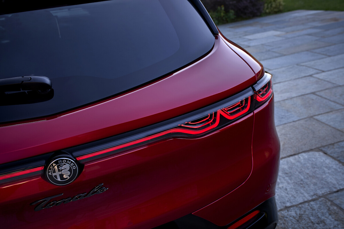 Alfa_Romeo_Tonale_2026-04.jpg