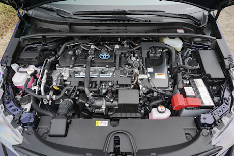 Editorial 2022 toyota corolla hybrid premium 10 di