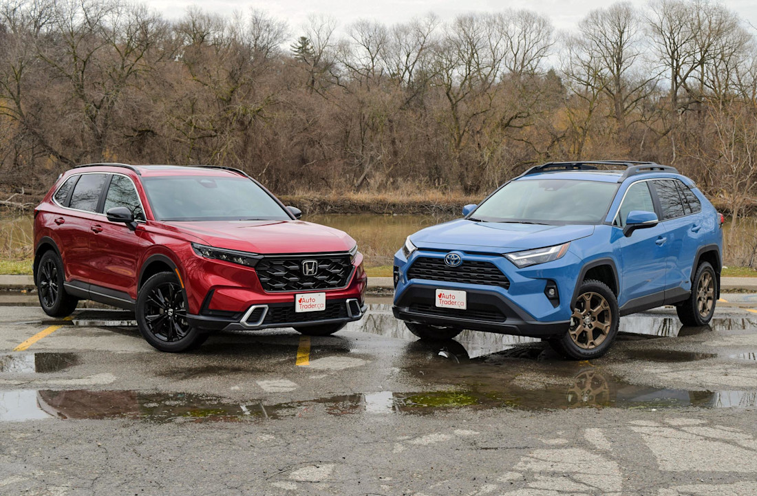 Editorial 2023 honda cr v hybrid vs 2023 toyota rav4 hybrid 230619 02 sha