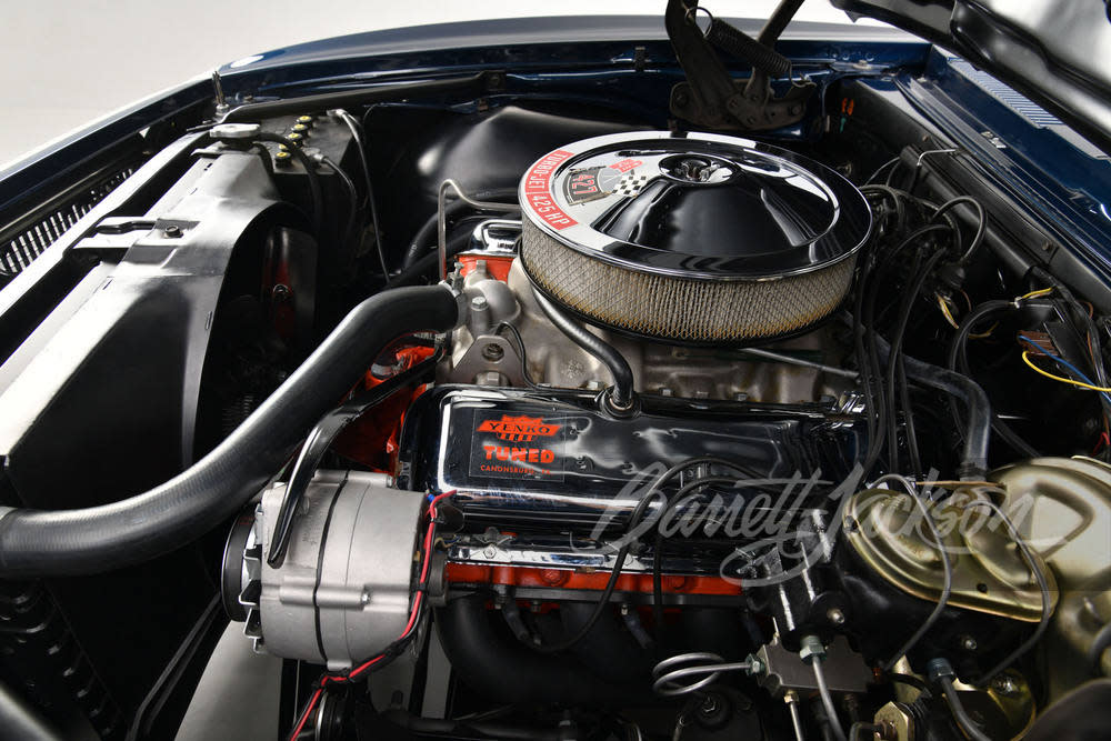Yenko Super Camaro de 1967 barret Jackson 2022 (8).jpg
