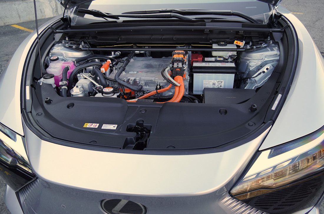 2026-Lexus-RZ350e (21).jpg
