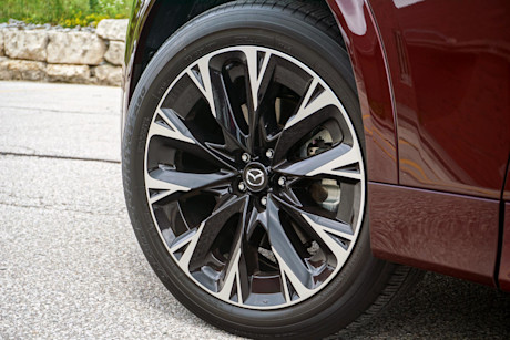 Editorial 2024 mazda cx 90 signature 231003 06 di