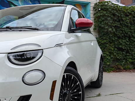 Editorial 2024 fiat 500e red td sbe 240830 3