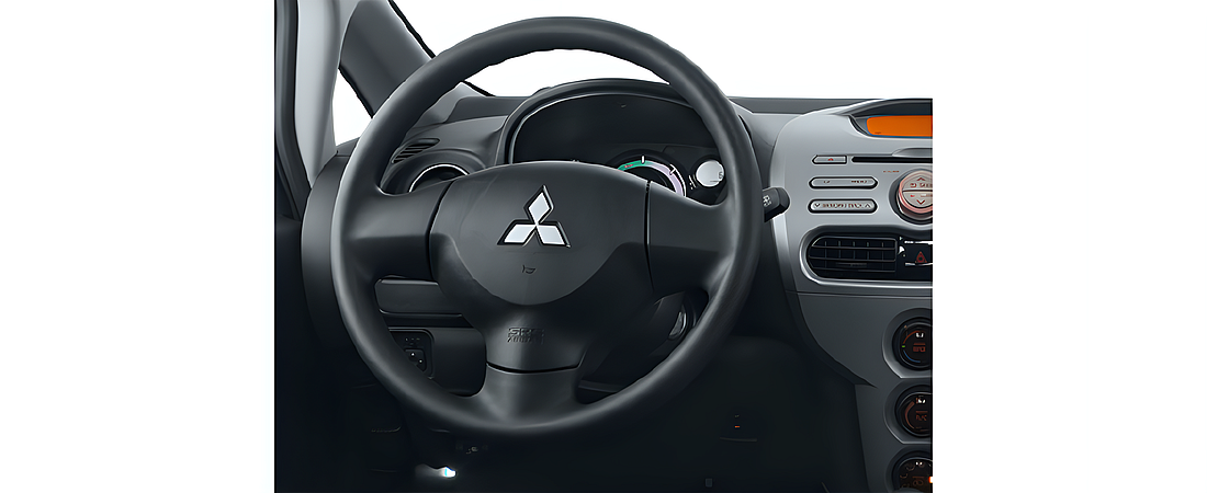 Mitsubishi i-MiEV 2014 6