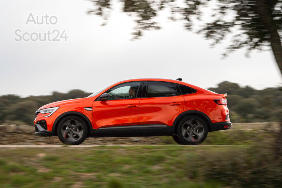 contacto-renault-arkana (12).jpg