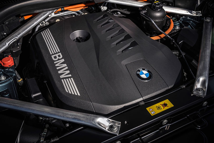 BMW-X5-2024-1600-5f.jpg
