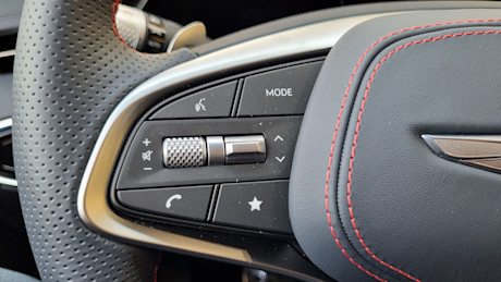 Genesis GV70 3.5T Sport Plus 2025 : essai routier Image
