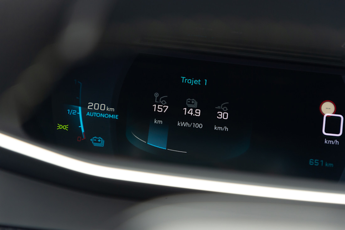 PEUGEOT_e208_TESTDRIVE_0919TC-435.jpg