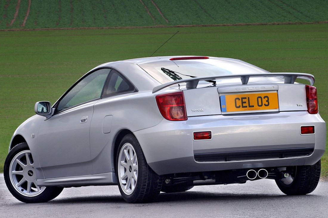 Toyota-Celica-2003-1280-7c6b223e5b11af77acb9152fa0b5b91274.jpg