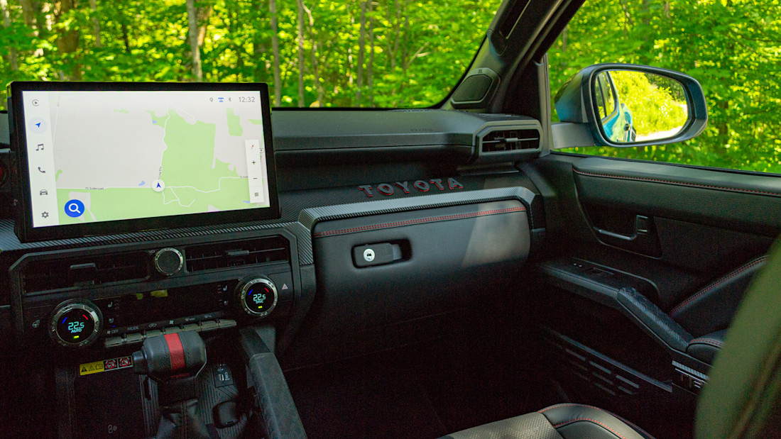 2026 Ford Ranger Raptor v Toyota Tacoma TRD Pro - Comp - KP - 261009 - 52.jpg