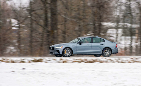 Volvo S60 Polestar Engineered vs BMW M340i 2020 : match comparatif Image