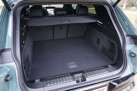 2026 Porsche Cayenne Electric - FD - DI - 260311 - 11