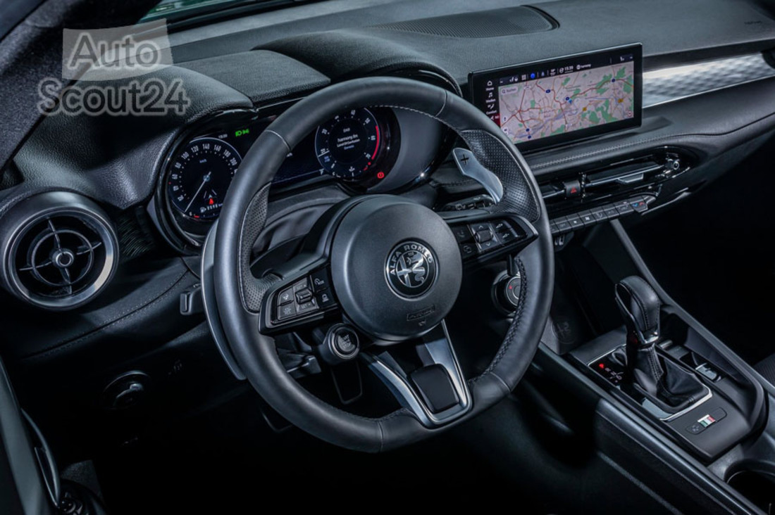 Alfa Romeo Tonale mhev 160 (11).jpg