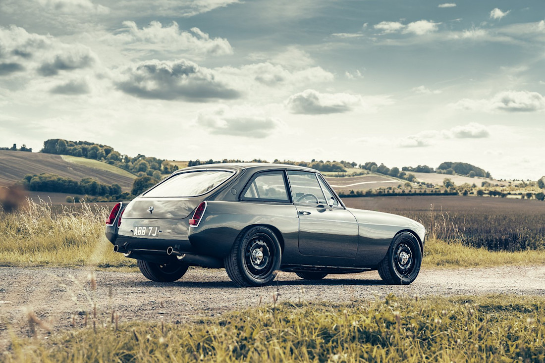 restomod-mgb-autoscout24 (7).jpg