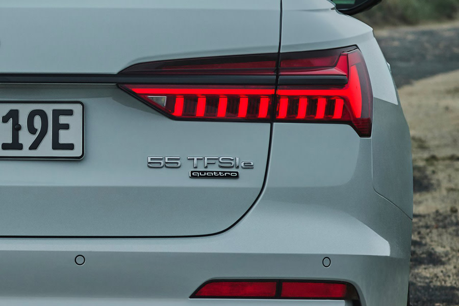 Audi-A6_Avant_55_TFSI_e_quattro-2020-1280-11.jpg
