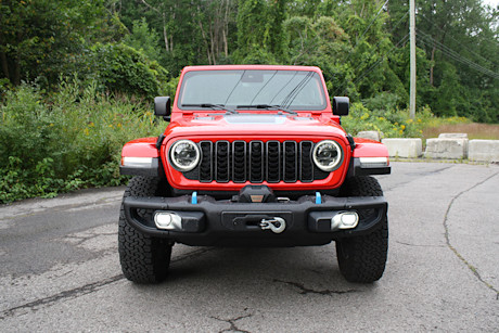 Jeep Wrangler 4xe Rubicon X 2024 : essai routier Image