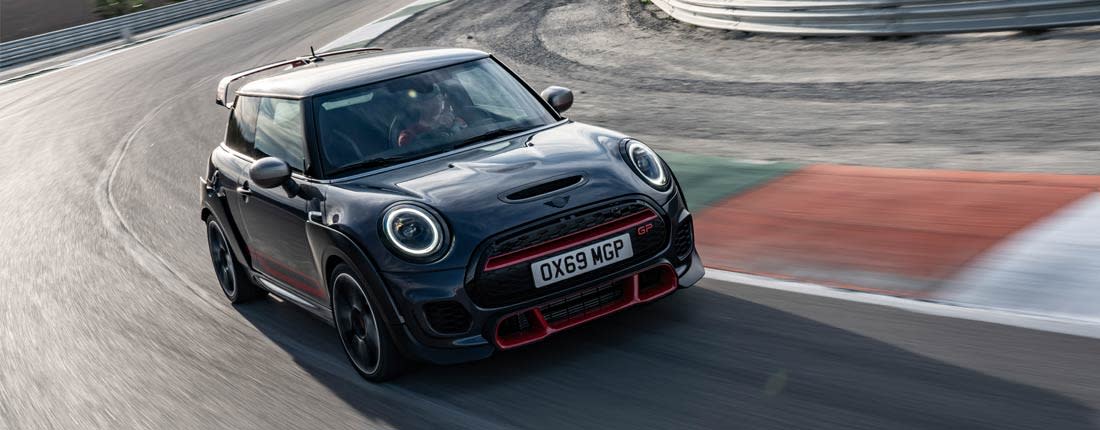 mini-john-cooper-works-gp-l-01