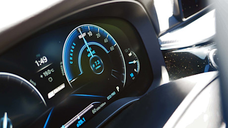 Editorial 2019 bmw 530e m performance 20 jp