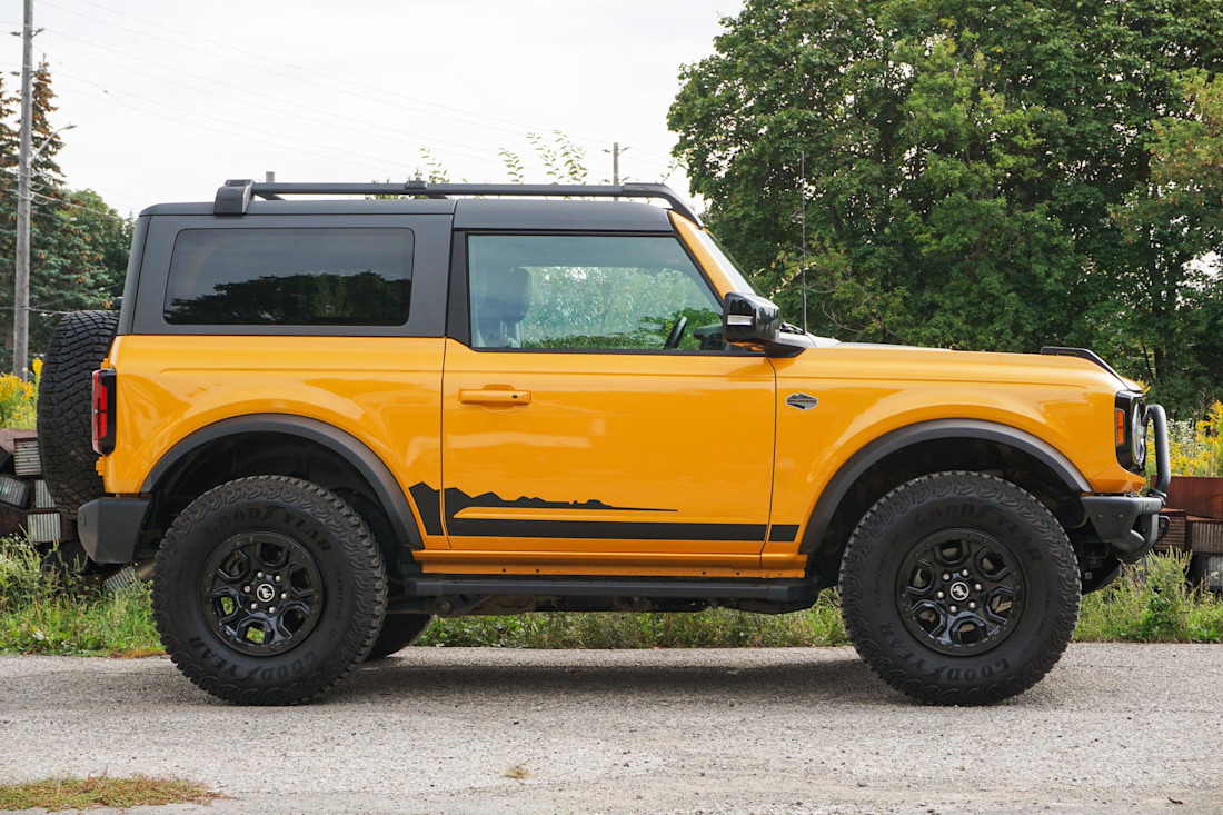 Editorial 2021 ford bronco 2 door wildtrak 03 di