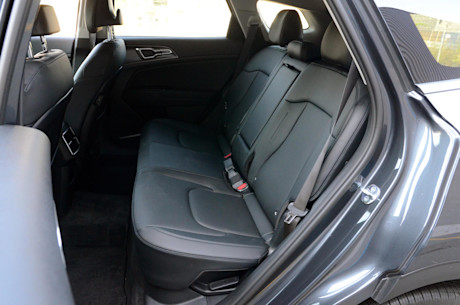 Kia Sportage HEV 2023 : essai routier Body Image
