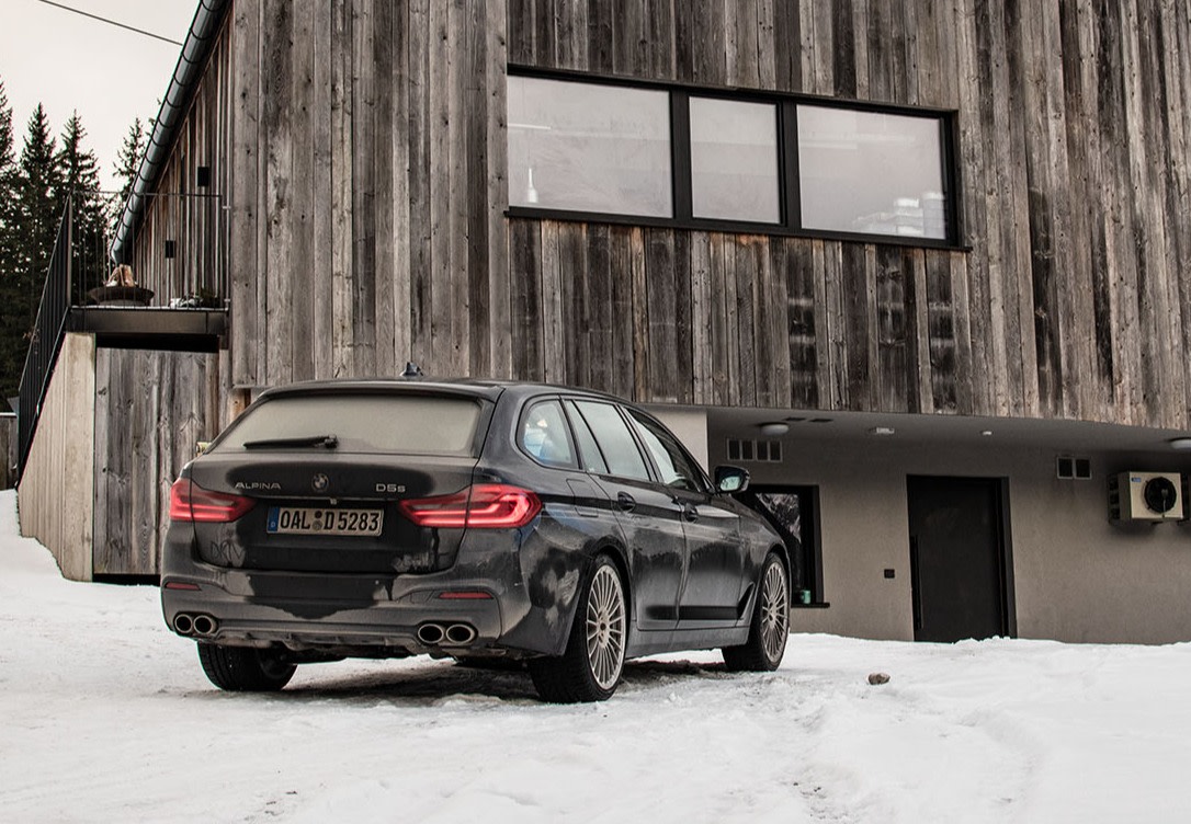 alpina-d5-s-touring-back