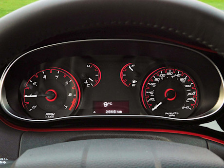 Editorial 2016 dodge dart blacktop sh 20