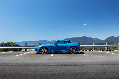 Editorial 2018 jaguar f type svr coupe 06 bm