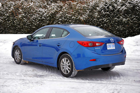 Editorial 2017 mazda3 gs 05 pw