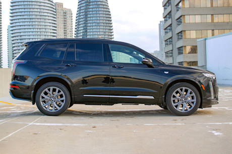 Editorial 2020 cadillac xt6 sport 03 sha