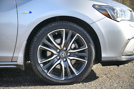 Editorial 2018 acura rlx elite 09 jw