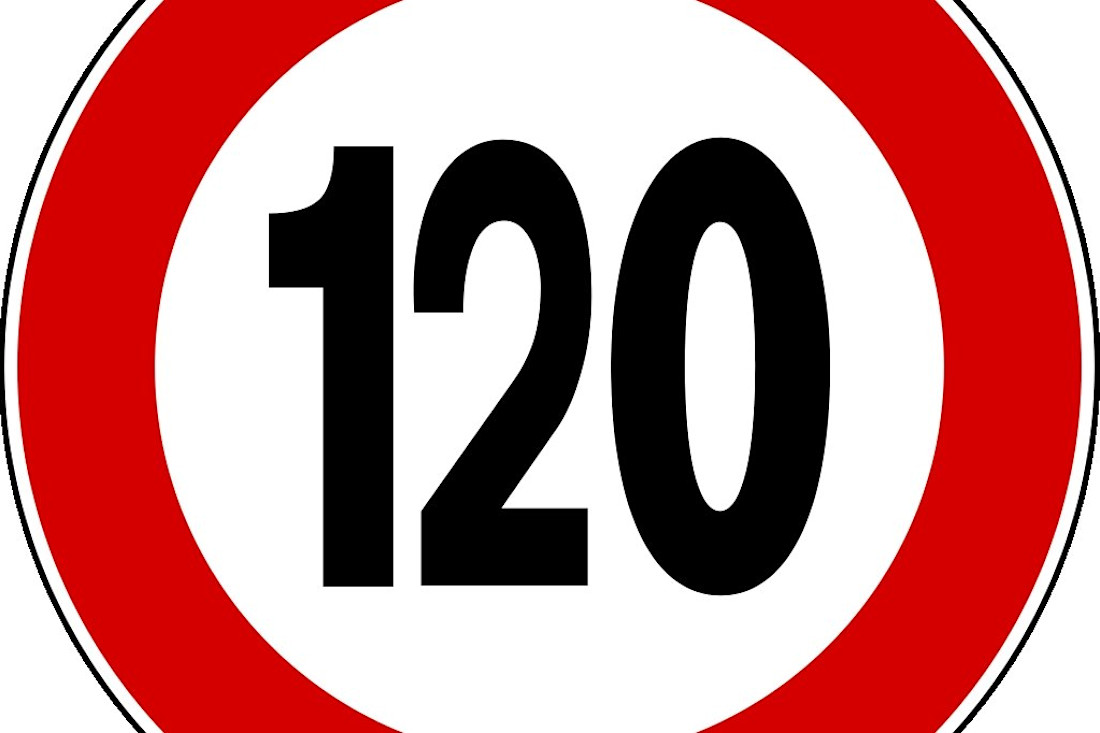 Sebességhatárok az autópályán