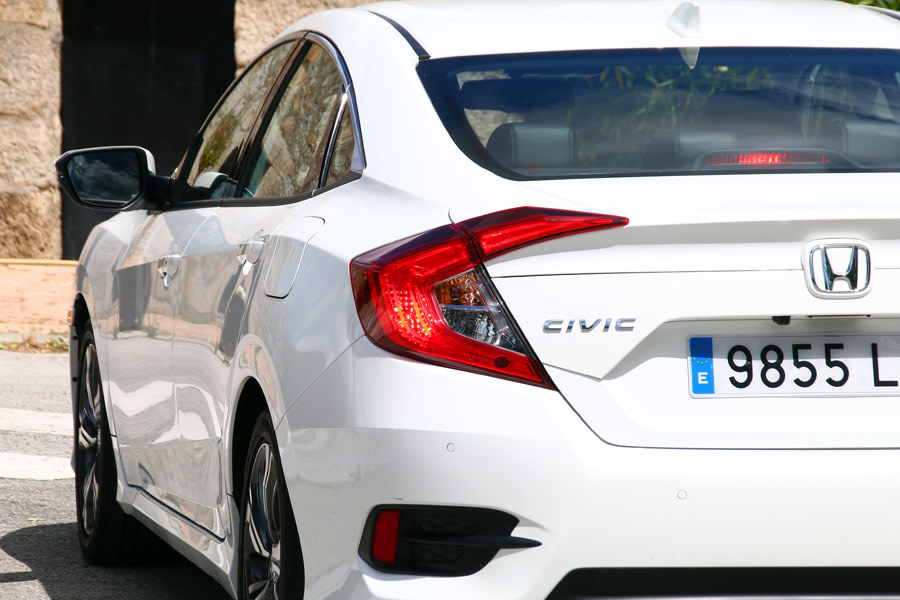 honda-civic-2020 (38).JPG