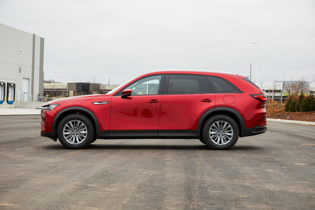 Editorial 2024 mazda cx 90 phev gs l td 240229 05 jk