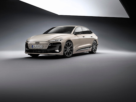 Editorial 2025 audi a6 e tron sportback audi preview 240717 pb 12