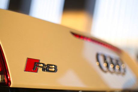 Editorial 2015 audi r8 v10 spyder jw 17