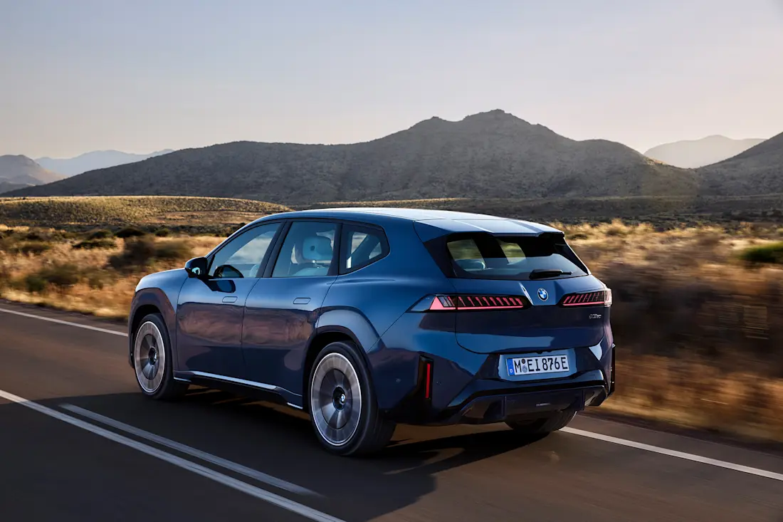 bmw-ix3-2026-seite-heck