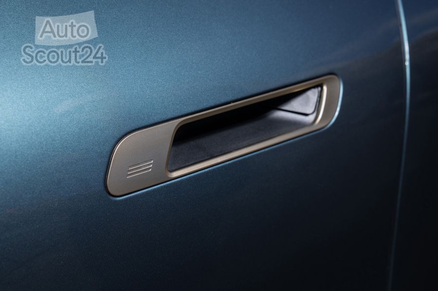 BMW IX_040.JPG