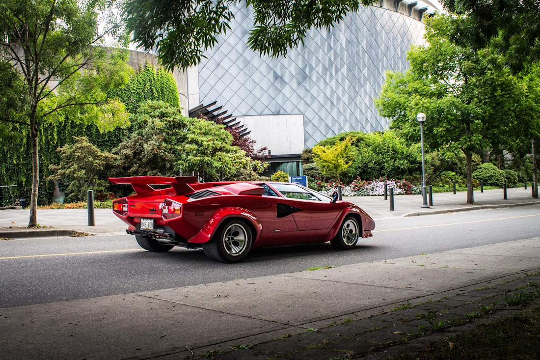 Editorial 03 bm 1984 lamborghini countach 5000 s
