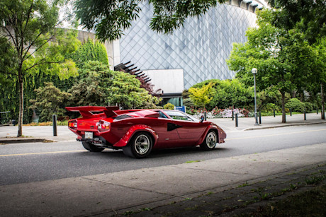 Editorial 03 bm 1984 lamborghini countach 5000 s