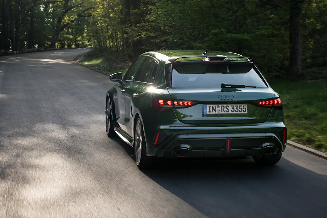 audi-rs3-2026-front-heck