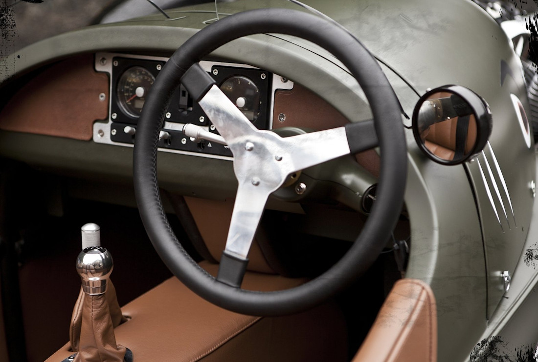 morgan-3-wheeler-interior