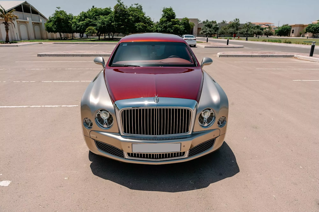 Bentley-Mulsanne-Grand-Limousine (7).jpg