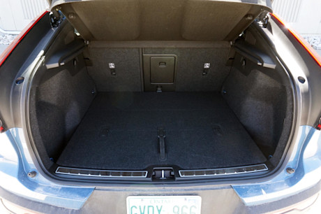 Editorial 2022 volvo c40 recharge ultimate p8 awd 23 jl