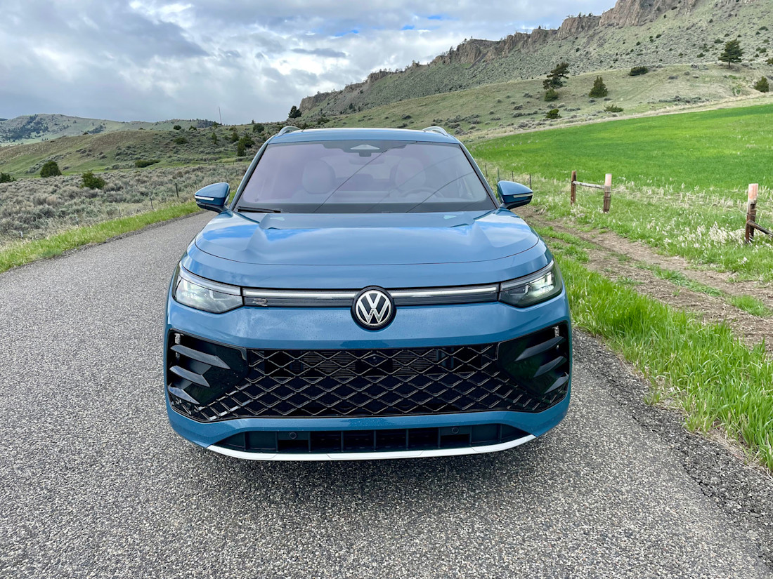 Editorial 2025 volkswagen tiguan fd pb 250516 19