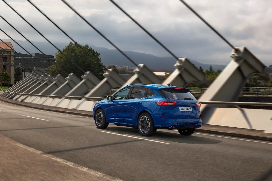 ford-kuga-2024.11.jpg