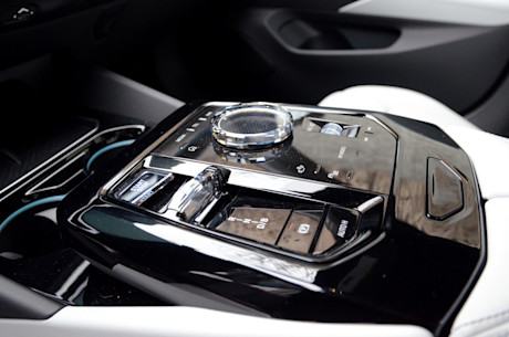 BMW i5 M60 xDrive 2024 : essai routier Image