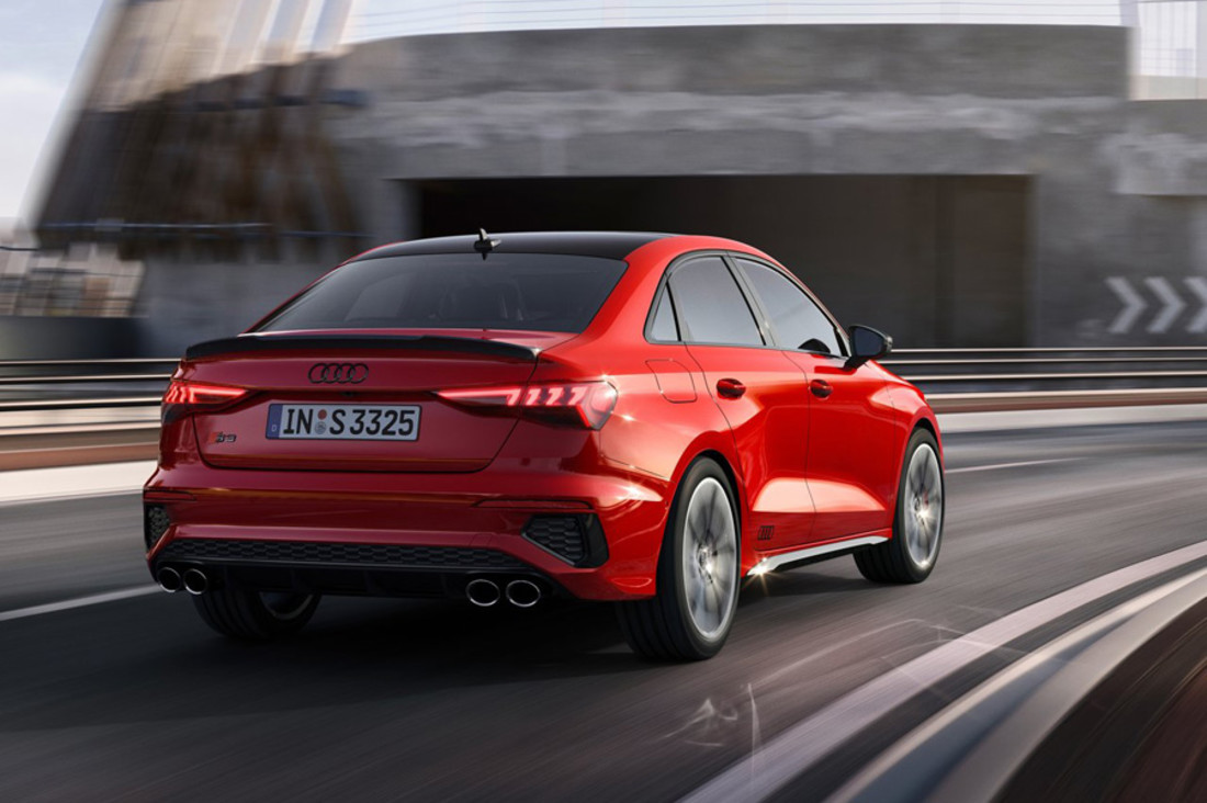 Audi-S3_Sedan-2021-1280-0a.jpg