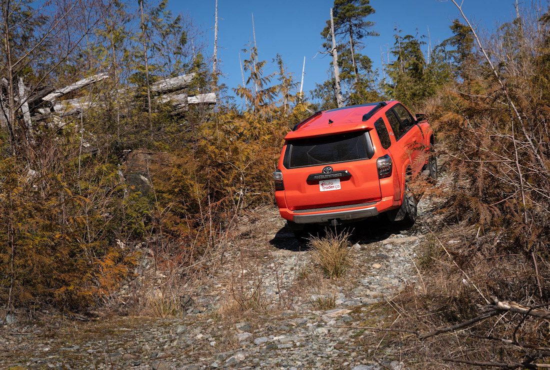 Editorial 2024 toyota 4runner trd off road td 240412 05 jw
